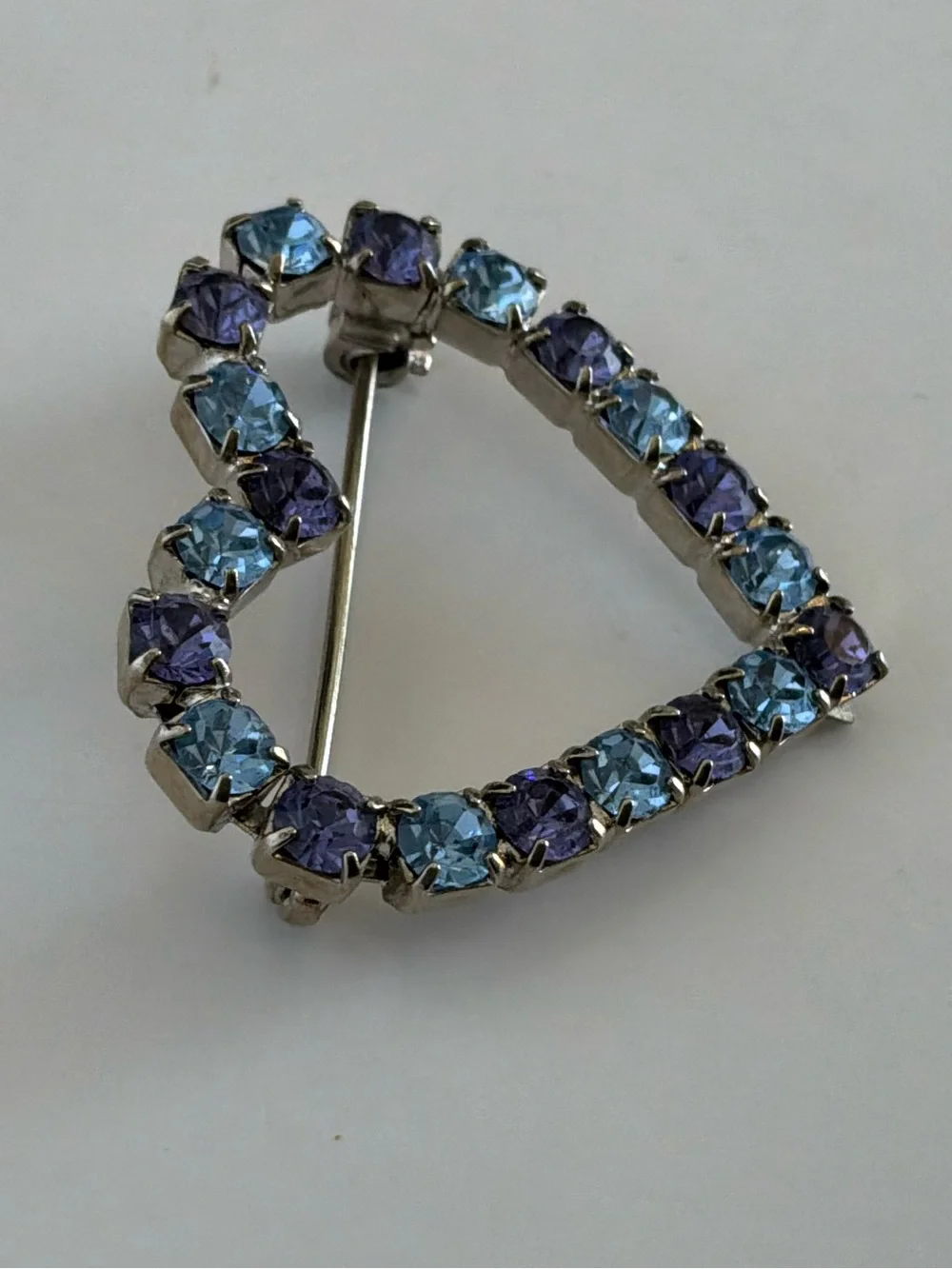 Vintage Open Heart Rhinestone Brooch Blue & Purple Crystal Silver Tone Pin